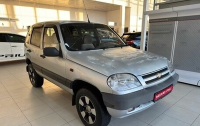 Chevrolet Niva I рестайлинг, 2004 год, 349 900 рублей, 1 фотография