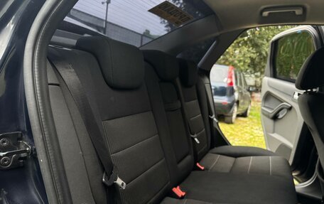 Ford Focus II рестайлинг, 2006 год, 380 000 рублей, 23 фотография