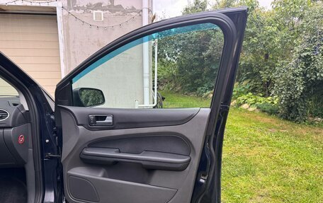 Ford Focus II рестайлинг, 2006 год, 380 000 рублей, 20 фотография