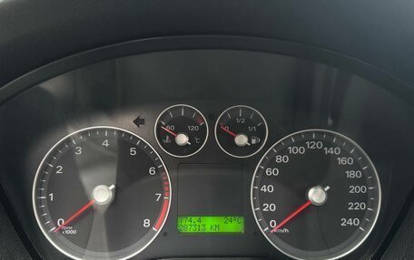 Ford Focus II рестайлинг, 2006 год, 380 000 рублей, 31 фотография