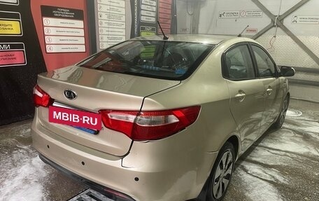 KIA Rio III рестайлинг, 2012 год, 700 000 рублей, 9 фотография