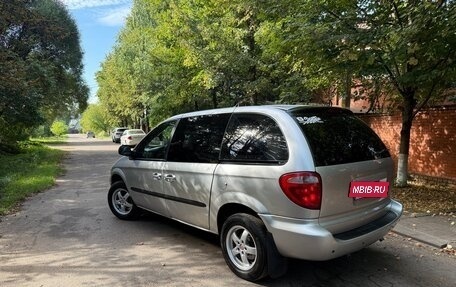 Chrysler Voyager IV, 2001 год, 635 000 рублей, 4 фотография