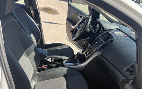 Opel Astra J, 2011 год, 550 000 рублей, 6 фотография