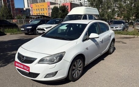 Opel Astra J, 2011 год, 550 000 рублей, 9 фотография