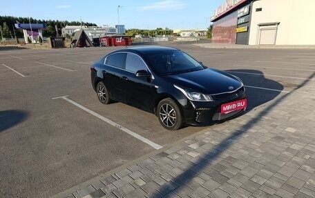 KIA Rio IV, 2019 год, 1 500 000 рублей, 3 фотография