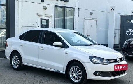 Volkswagen Polo VI (EU Market), 2011 год, 674 000 рублей, 3 фотография