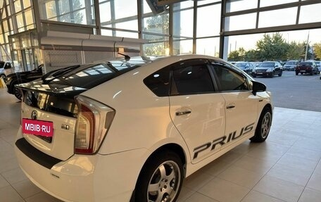 Toyota Prius, 2012 год, 1 149 900 рублей, 6 фотография
