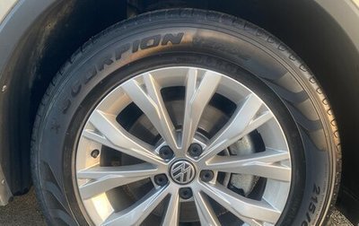 Volkswagen Tiguan II, 2020 год, 3 200 000 рублей, 1 фотография