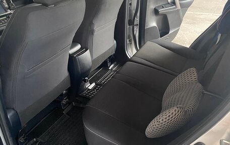Toyota RAV4, 2017 год, 3 200 000 рублей, 5 фотография