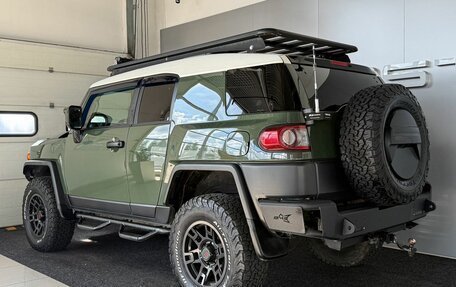 Toyota FJ Cruiser, 2011 год, 4 899 000 рублей, 5 фотография