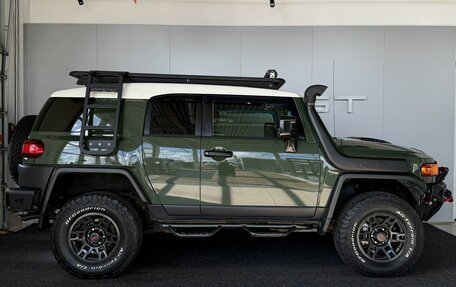 Toyota FJ Cruiser, 2011 год, 4 899 000 рублей, 3 фотография