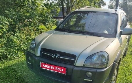 Hyundai Tucson III, 2007 год, 800 000 рублей, 1 фотография