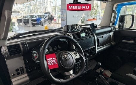 Toyota FJ Cruiser, 2011 год, 4 899 000 рублей, 10 фотография