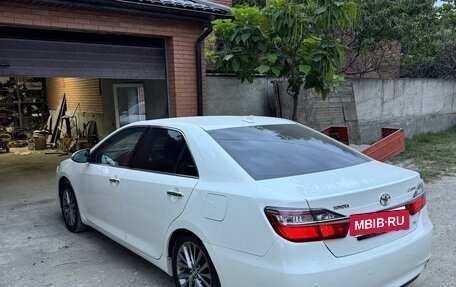 Toyota Camry, 2016 год, 1 800 000 рублей, 6 фотография
