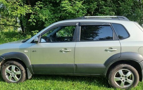 Hyundai Tucson III, 2007 год, 800 000 рублей, 3 фотография
