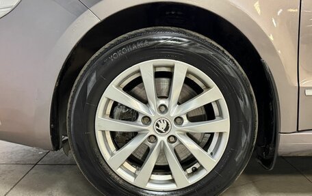 Skoda Superb III рестайлинг, 2012 год, 970 000 рублей, 9 фотография