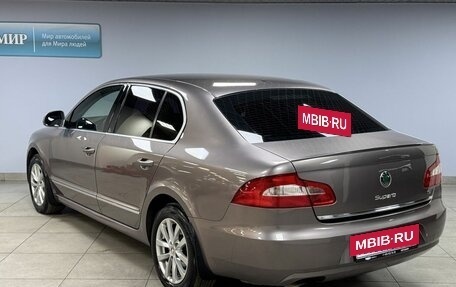 Skoda Superb III рестайлинг, 2012 год, 970 000 рублей, 5 фотография