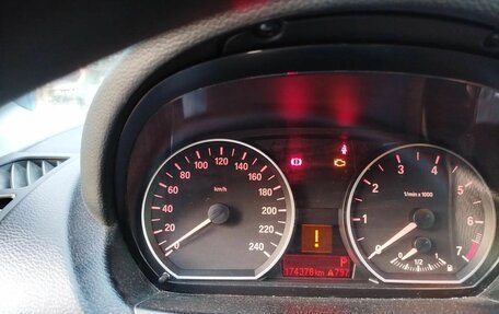 BMW 1 серия, 2010 год, 750 000 рублей, 2 фотография
