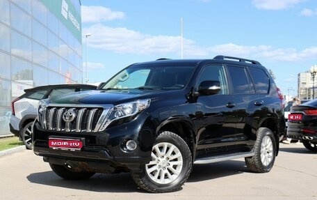 Toyota Land Cruiser Prado 150 рестайлинг 2, 2017 год, 3 780 000 рублей, 1 фотография