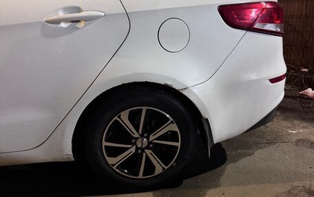 KIA Rio III рестайлинг, 2015 год, 586 000 рублей, 3 фотография