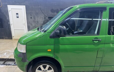 Volkswagen Transporter T5 рестайлинг, 2003 год, 1 000 000 рублей, 3 фотография