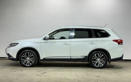 Mitsubishi Outlander III рестайлинг 3, 2015 год, 1 450 000 рублей, 8 фотография