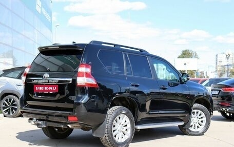 Toyota Land Cruiser Prado 150 рестайлинг 2, 2017 год, 3 780 000 рублей, 5 фотография