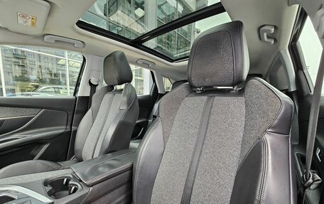 Peugeot 3008 II, 2018 год, 1 249 000 рублей, 10 фотография