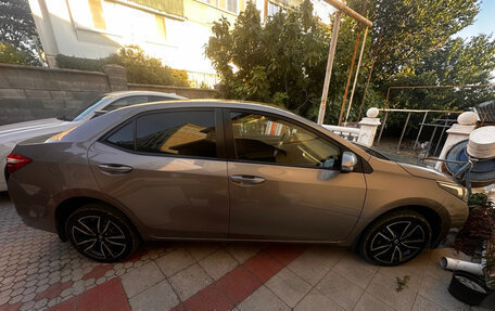 Toyota Corolla, 2013 год, 1 300 000 рублей, 4 фотография