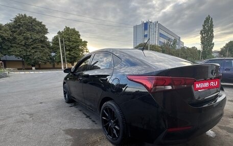 Hyundai Solaris II рестайлинг, 2019 год, 1 550 000 рублей, 8 фотография