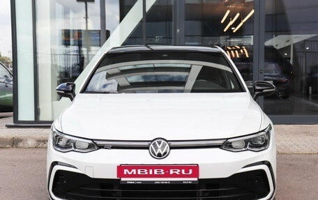 Volkswagen Golf VIII, 2021 год, 2 657 000 рублей, 2 фотография