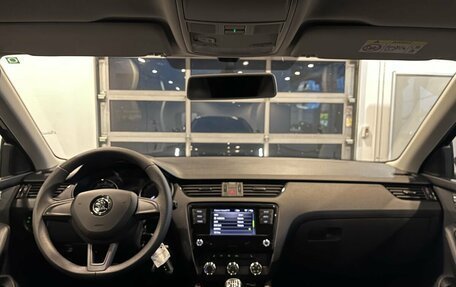 Skoda Octavia, 2019 год, 1 840 000 рублей, 9 фотография