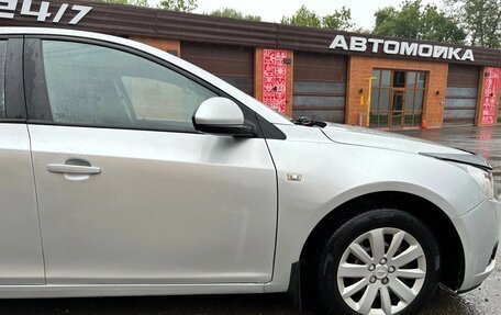 Chevrolet Cruze II, 2009 год, 3 фотография