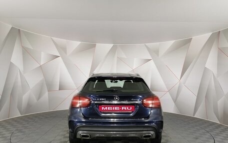 Mercedes-Benz GLA, 2018 год, 2 235 000 рублей, 4 фотография