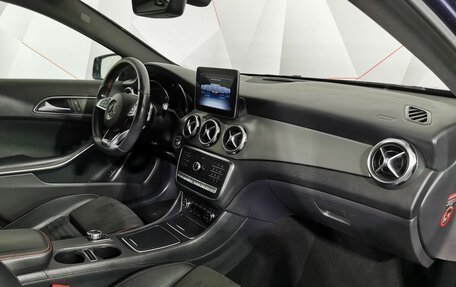 Mercedes-Benz GLA, 2018 год, 2 235 000 рублей, 16 фотография