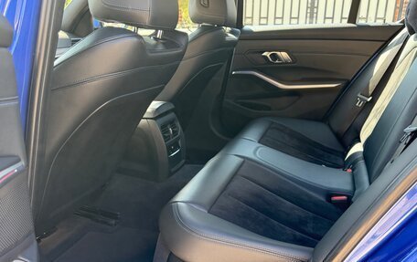 BMW 3 серия, 2019 год, 3 700 000 рублей, 25 фотография