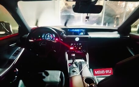 Lexus IS III, 2020 год, 3 200 000 рублей, 5 фотография