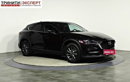 Mazda CX-4, 2023 год, 2 757 000 рублей, 3 фотография