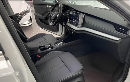 Skoda Octavia IV, 2023 год, 1 990 000 рублей, 7 фотография