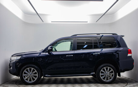 Toyota Land Cruiser 200, 2017 год, 6 495 000 рублей, 8 фотография