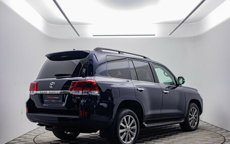 Toyota Land Cruiser 200, 2017 год, 6 495 000 рублей, 5 фотография