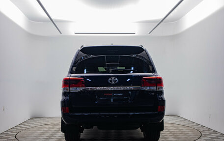Toyota Land Cruiser 200, 2017 год, 6 495 000 рублей, 6 фотография