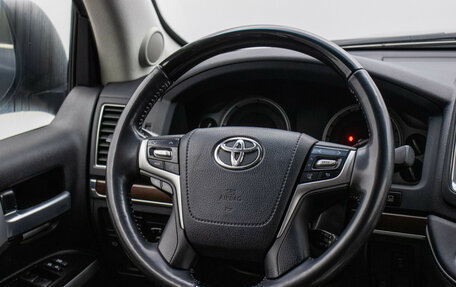 Toyota Land Cruiser 200, 2017 год, 6 495 000 рублей, 15 фотография