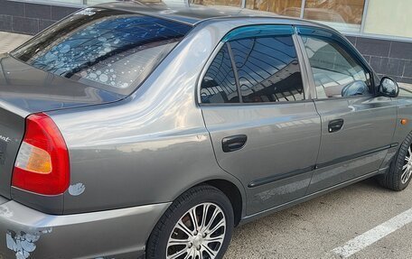 Hyundai Accent II, 2005 год, 350 000 рублей, 3 фотография