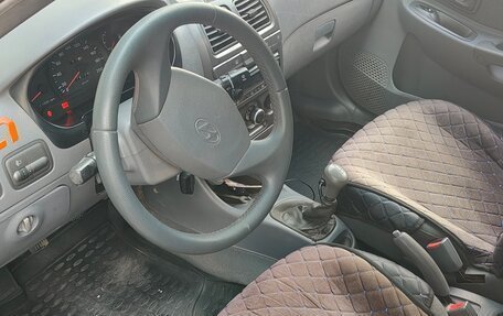 Hyundai Accent II, 2005 год, 350 000 рублей, 19 фотография
