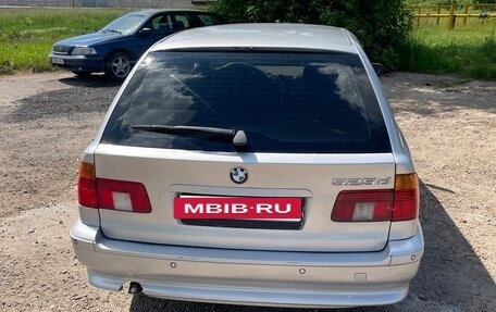 BMW 5 серия, 2003 год, 820 000 рублей, 3 фотография