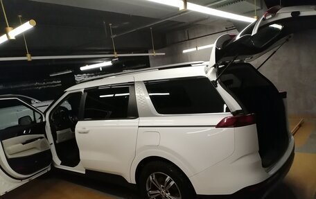 KIA Carnival, 2021 год, 3 489 000 рублей, 4 фотография
