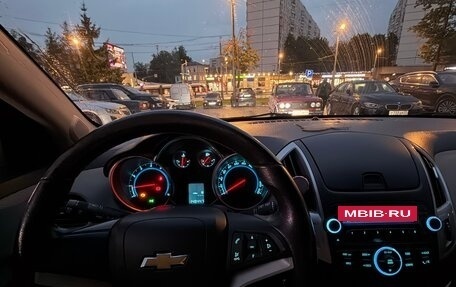 Chevrolet Cruze II, 2013 год, 800 000 рублей, 3 фотография