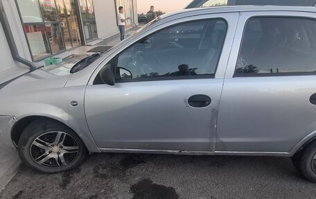 Opel Corsa C рестайлинг, 2004 год, 85 000 рублей, 3 фотография