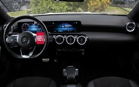 Mercedes-Benz CLA, 2021 год, 3 228 000 рублей, 11 фотография
